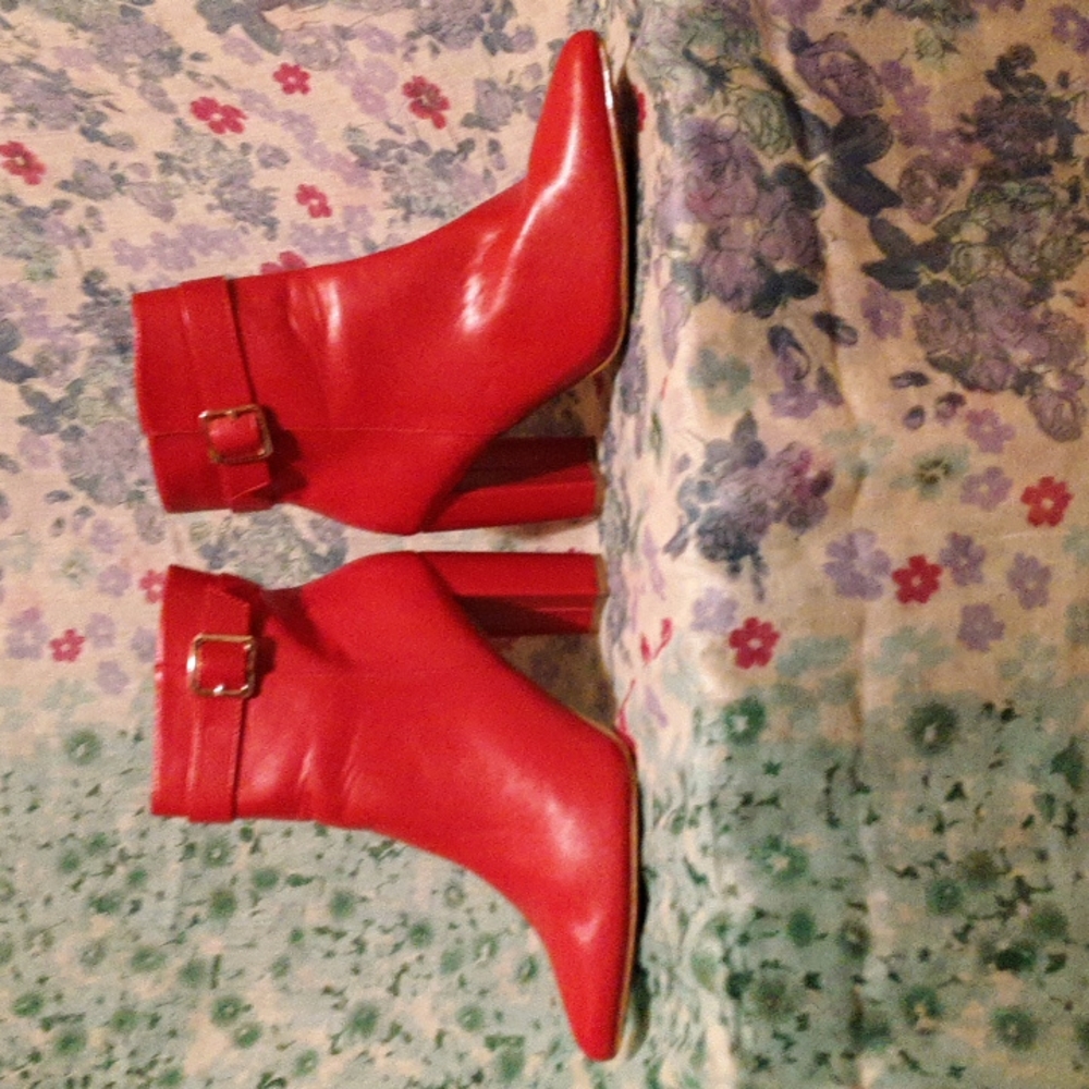Womens bootie.